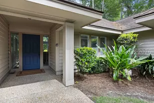 11 Royal James Dr, Hilton Head Island, SC 29926 - Photo 4