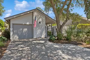 50 Oyster Landing Ln, Hilton Head Island, SC 29928 - Photo 2