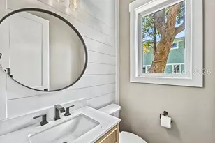 37 Oleander St, Hilton Head Island, SC 29928 - Photo 16