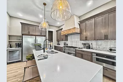 37 Oleander Street, Hilton Head Island, SC 29928 - Photo 14