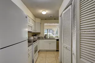 10 Lighthouse Rd, Hilton Head Island, SC 29928 - Photo 16