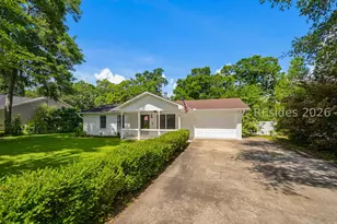 13 Blythewood Rd, Beaufort, SC 29907 - Photo 2