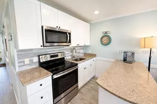 40 Folly Field Rd, Hilton Head Island, SC 29928 - Photo 8