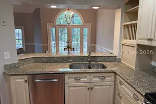 56 Spindle Ln, Hilton Head Island, SC 29926 - Photo 10