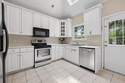 15 Cobblestone Court, Hilton Head Island, SC 29928 - Photo 12