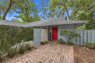 20 Spanish Moss Rd, Hilton Head Island, SC 29928 - Photo 4