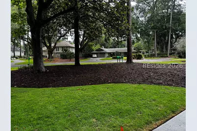 20 Spanish Moss Road, Hilton Head Island, SC 29928 - Photo 2