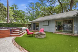 20 Spanish Moss Rd, Hilton Head Island, SC 29928 - Photo 38
