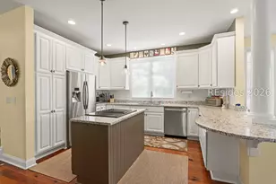 22 Ashton Cove Dr, Hilton Head Island, SC 29928 - Photo 10