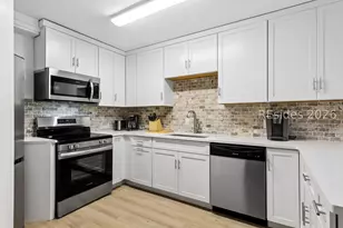 10 Lemoyne Ave, Hilton Head Island, SC 29928 - Photo 6