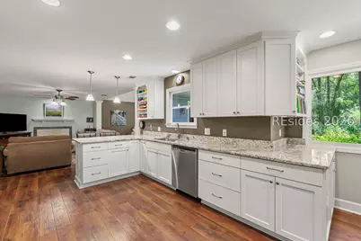 54 Edgewood Drive, Hilton Head Island, SC 29926 - Photo 8