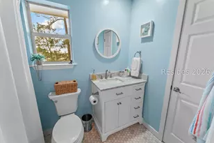 24 Pine Burr Rd E, Hilton Head Island, SC 29926 - Photo 24