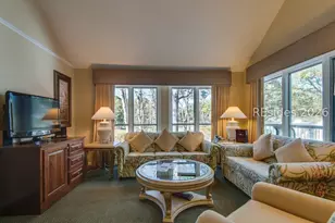 14 Wimbledon Ct, Hilton Head Island, SC 29928 - Photo 8