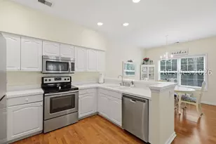 16 Brittany Pl Dr, Hilton Head Island, SC 29928 - Photo 10