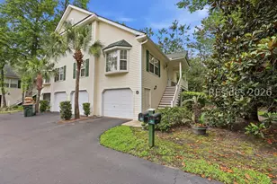16 Brittany Pl Dr, Hilton Head Island, SC 29928 - Photo 2