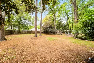 38 Le Moyne Dr, Beaufort, SC 29907 - Photo 4