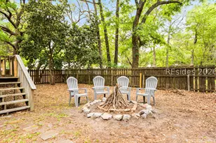 38 Le Moyne Dr, Beaufort, SC 29907 - Photo 2