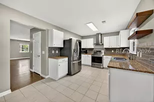 41 Lakeside Dr, Bluffton, SC 29910 - Photo 10