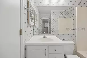 40 Folly Field Rd, Hilton Head Island, SC 29928 - Photo 18