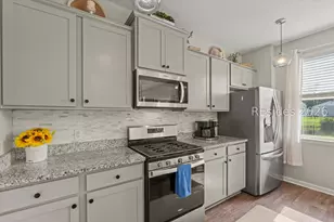 106 Cedar View Cir, Bluffton, SC 29909 - Photo 10