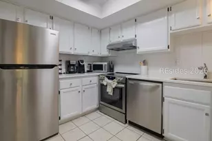 20 Queens Folly Rd, Hilton Head Island, SC 29928 - Photo 2