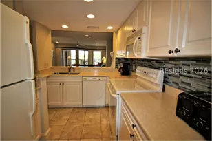 9 Harbourside Ln, Hilton Head Island, SC 29928 - Photo 4