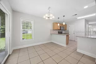25 Wellington Dr, Bluffton, SC 29910 - Photo 10