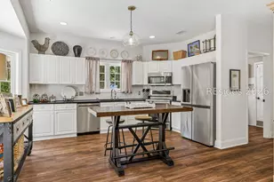 11 Tillinghast Cir, Bluffton, SC 29910 - Photo 2