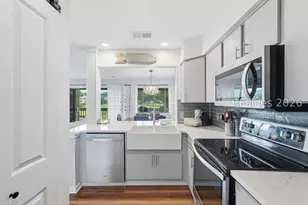 60 Carnoustie Rd, Hilton Head Island, SC 29928 - Photo 6