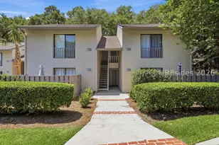 43 Folly Field Rd, Hilton Head Island, SC 29928 - Photo 4