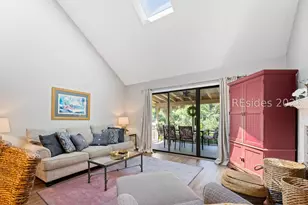 125 Greenwood Dr, Hilton Head Island, SC 29928 - Photo 14