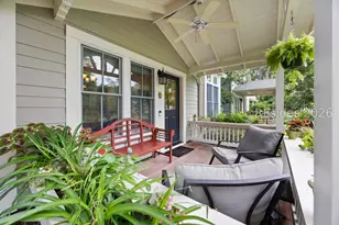 625 Spanish Wells Rd, Hilton Head Island, SC 29926 - Photo 2