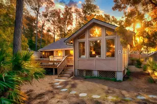 8 Pine Ct, Hilton Head Island, SC 29928 - Photo 1