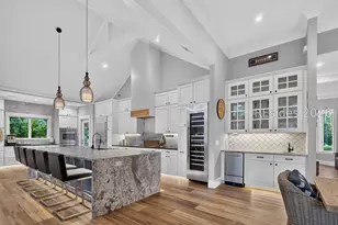 31 Oyster Bay Pl, Hilton Head Island, SC 29926 - Photo 2