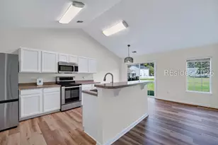 20 Pine Ridge Dr, Bluffton, SC 29910 - Photo 8