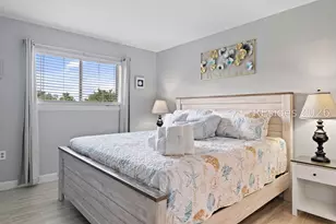 663 William Hilton Pkwy, Hilton Head Island, SC 29928 - Photo 14