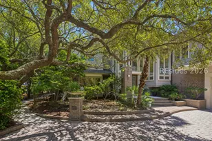 21 Red Cardinal Rd, Hilton Head Island, SC 29928 - Photo 4