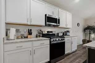 296 Founders Walk, Bluffton, SC 29910 - Photo 8