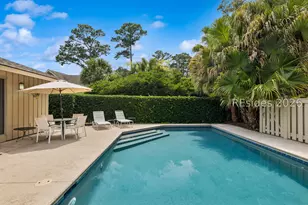 11 Baynard Park Rd, Hilton Head Island, SC 29928 - Photo 18