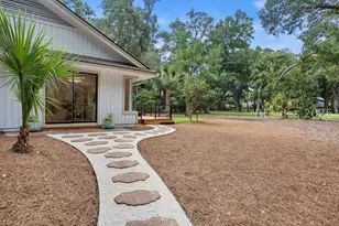 9 Fort Walker Dr, Hilton Head Island, SC 29928 - Photo 54