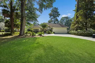 107 Saw Timber Dr, Hilton Head Island, SC 29926 - Photo 4
