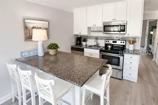 40 Folly Field Rd, Hilton Head Island, SC 29928 - Photo 6
