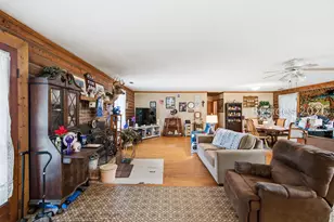 3958 Pineland Rd, Varnville, SC 29944 - Photo 6