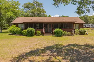 3958 Pineland Rd, Varnville, SC 29944 - Photo 2