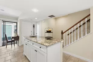 113 Shipyard Dr, Hilton Head Island, SC 29928 - Photo 8