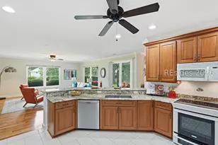 21 Trescot Ln, Bluffton, SC 29909 - Photo 16