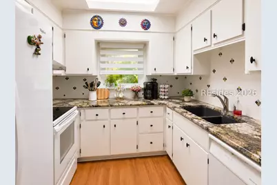 4 Robbers Row, Hilton Head Island, SC 29928 - Photo 12