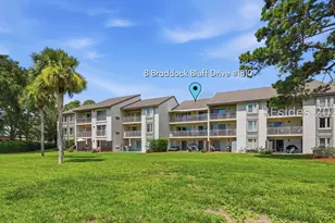 8 Braddock Bluff Dr, Hilton Head Island, SC 29928 - Photo 4