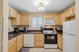 663 William Hilton Pkwy, Hilton Head Island, SC 29928 - Photo 18