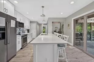 44 Off Shore, Hilton Head Island, SC 29928 - Photo 6
